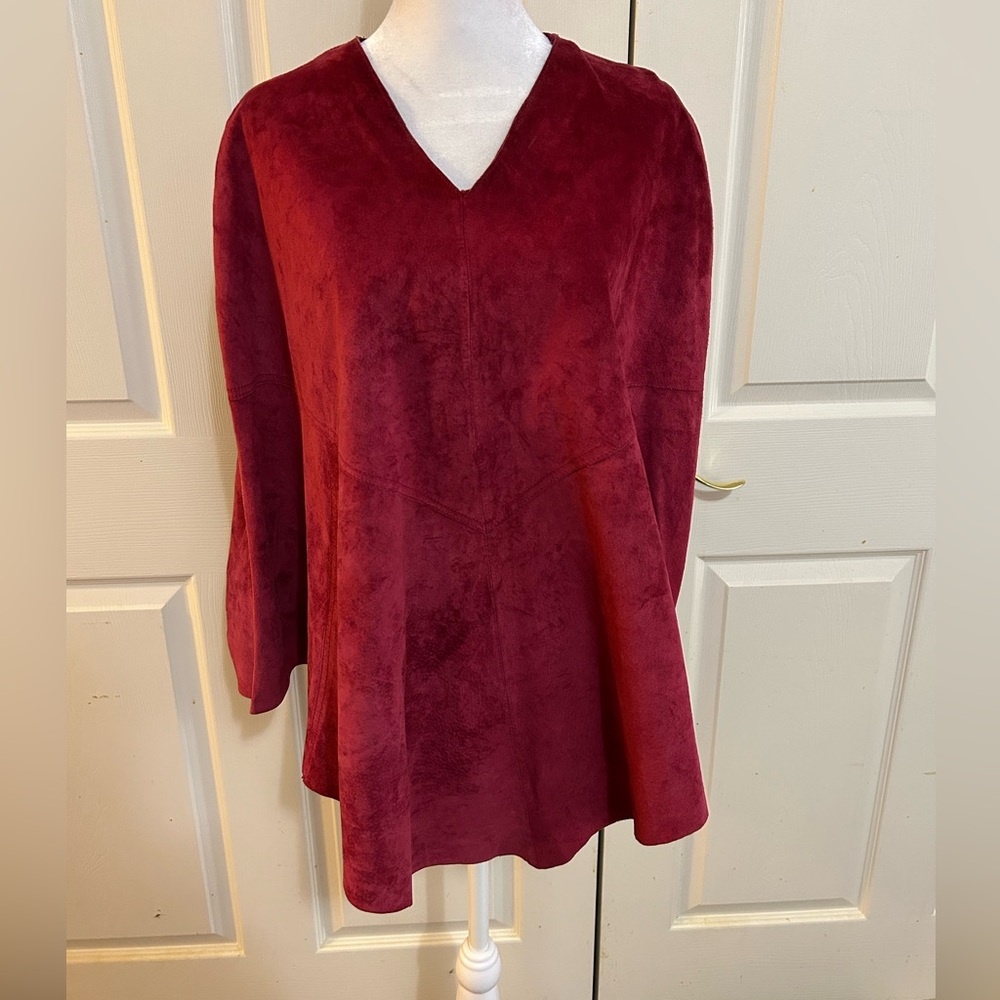 Brandon Thomas red leather poncho, Large
